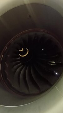 Jet engine