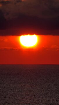 日の出と太平洋
