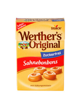 Werther's original zuckerfrei sahnebonbons package on a transparent background