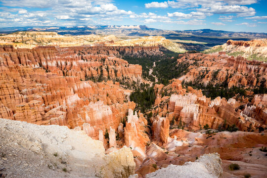 Hoodoos seen from Inspiration Point in Bryce Canyon National Park, Utah