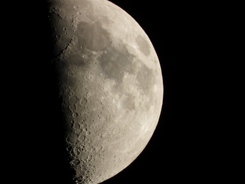 Half Moon