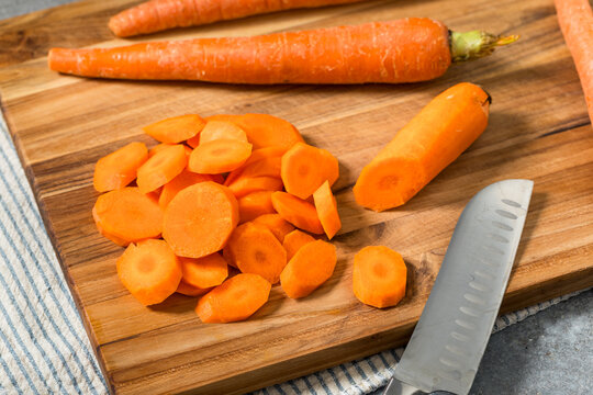 Organic Raw Cut Orange Carrots