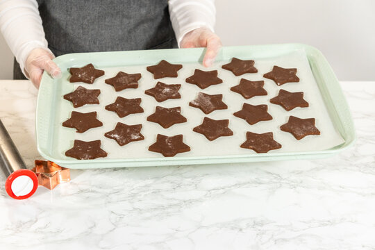Step-by-Step Chocolate Gingerbread Cookies with Star-Shaped Cutouts