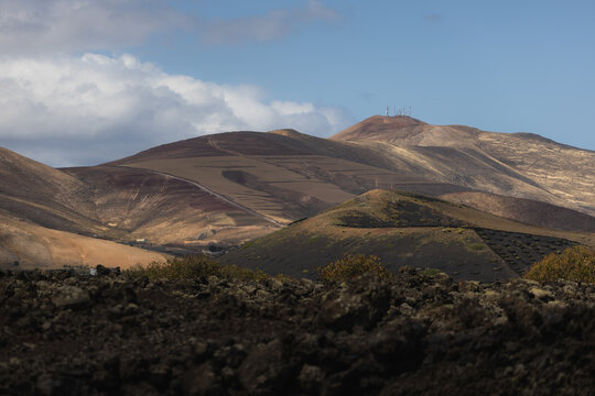 Atalaya de Femes Fields and Volcanic Terrain