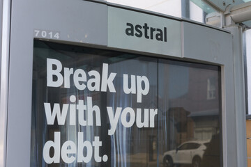Fototapeta premium Astral Media OOH bus shelter ad with slogan: 