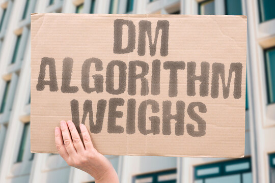 "DM Algorithm Weighs" Current platform algorithms give weight to private shares. WEIGHT. PRIVATE. SHARE. PLATFORM. ALGORITHM.