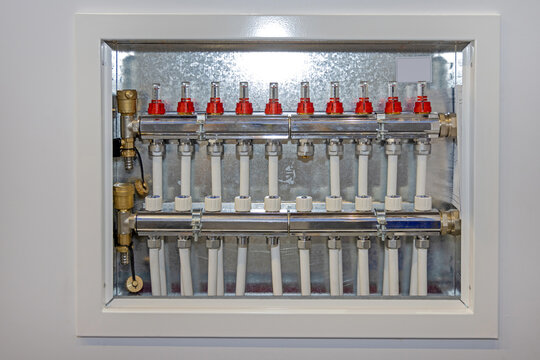 Underfloor Heating Manifold Control Center for Radiant Floor Heating System Home
