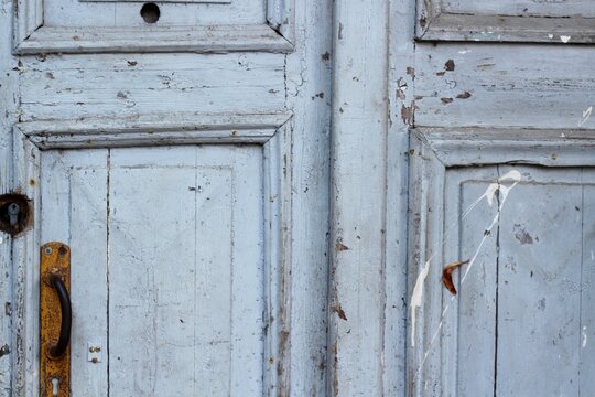 Vintage old wooden door, the concept of the mystery of memories and nostalgia	
