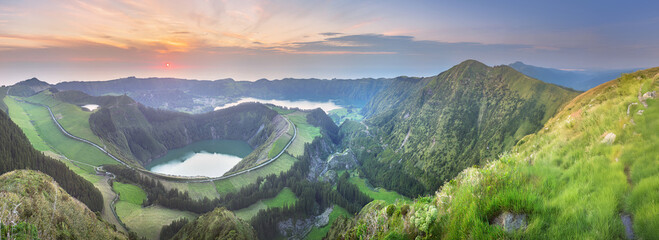 Obraz premium Sao Miguel Island and lake Ponta Delgada, Azores