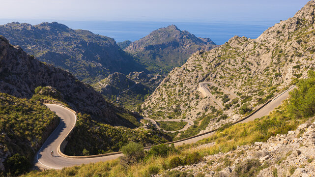 Views around Coll dels Reis