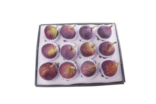 Fresh Red Purple Figs in Gift Box Premium Fruit Packaging Display