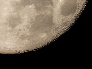 moon © Alessio