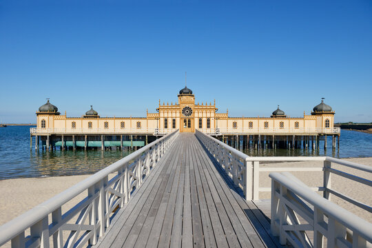 Sweden, Varberg, Bathhouse at the Baltic Sea