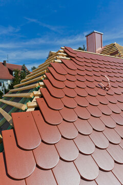 Germany, Baden-Wuerttemberg, Stuttgart, Construction of roof