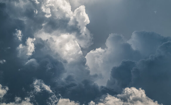 Dramatic summer cloudy sky before a thunder storm