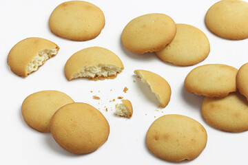 Obraz premium Vanilla Wafers assorted on white background