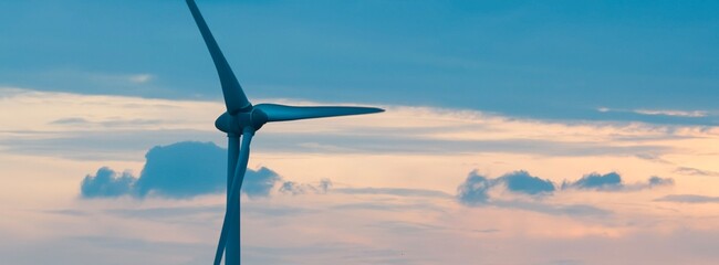 Wind turbine floating in the sky at Longfeng Fishing Harbor © 鴻偉 蔡