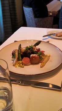 スイスのホテルで食べた美味しい食事とワイン