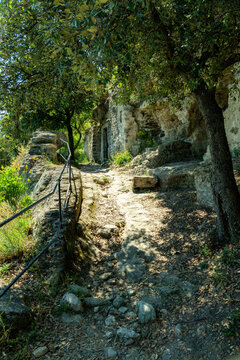 Troglodyte Cave Dwellings Trail in Boll&egrave;ne