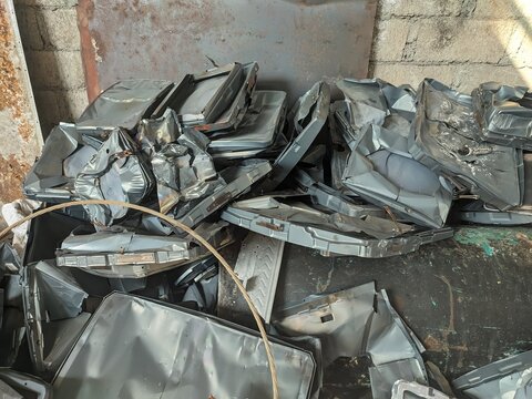 pile of sheet metal rubbish 