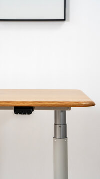 Details of a solid wood business desk
