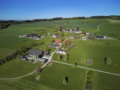 Farms in the hamlet of Holderstock, Sins, Freiamt, Canton of Aargau, Switzerland