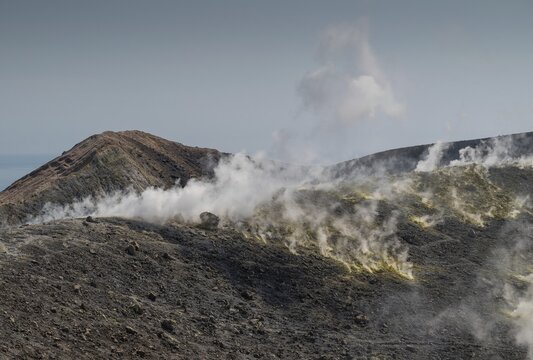 Crater rim, sulfur, sulfur vapors rise, Vulcano, Aeolian or Lipari Islands, Sicily, southern Italy, Italy