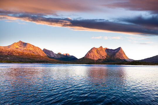 Stortinden Gipfel am Efjord in Norwegen