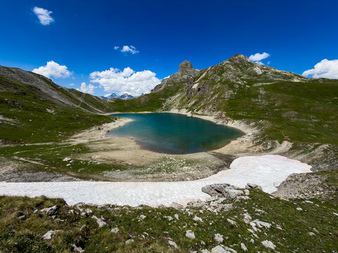 lac rond des cerces
