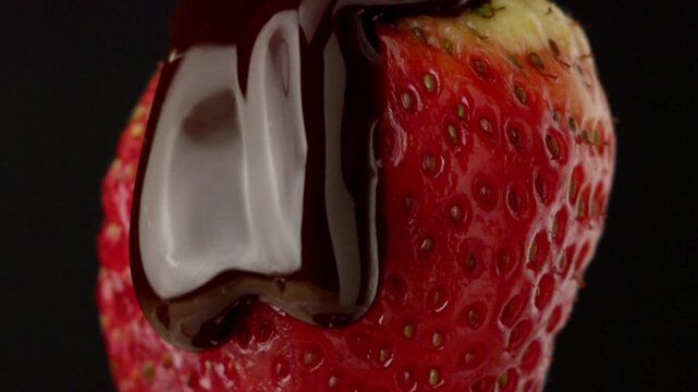 macro strawberry chocolate drip slow motion liquid cocoa delicious food lust