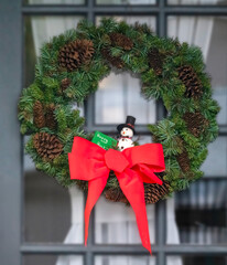 christmas wreath on the door © Manuel