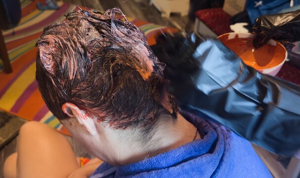 hair coloring at home, dirty oily hair 