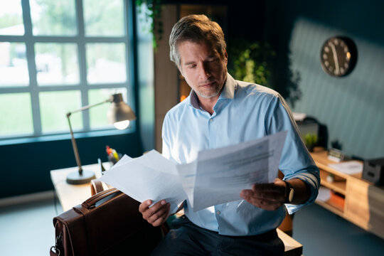 Reading Business Documents