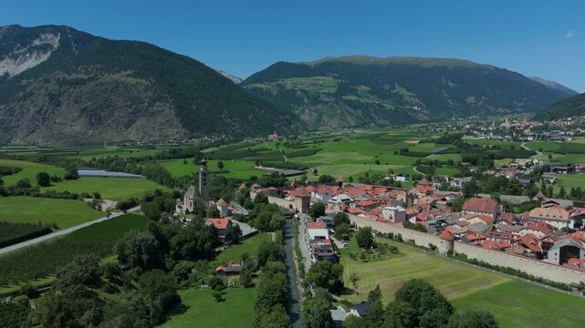 Drone Ascending Over Glurns Medieval Walled Town South Tyrol Italy