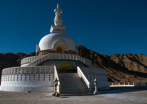 Shanti Stupa, Leh, regi&atilde;o de Ladakh, &Iacute;ndia