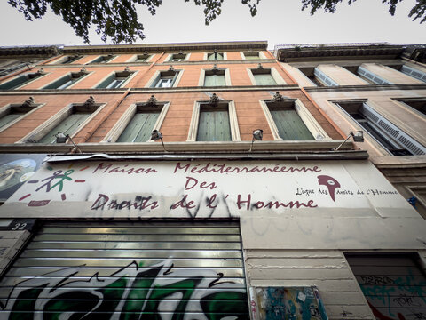MARSEILLE, FRANCE - OCTOBER 3, 2025: Sign for Ligue des droits de l'homme at the Maison Mediterraneenne des Droits de l'Homme, an association focused on human rights, civil liberties in France.