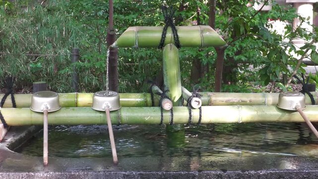 竹製の手水