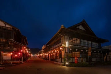 Fototapete Braun 岩村町本通り 重伝建の町並み 岐阜県恵那市  © 比呂池