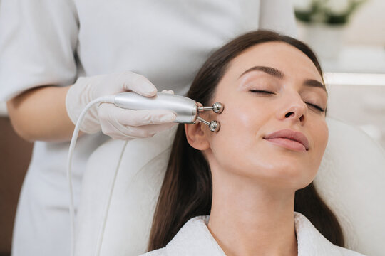 Microcurrent facial treatment in serene beauty clinic