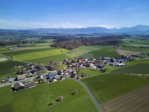 R&uuml;stenschwil hamlet, back the Alps with the Rigi, Auw, Freiamt, Canton of Aargau, Switzerland