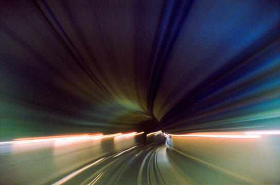 Metro Tunnel Light Rush