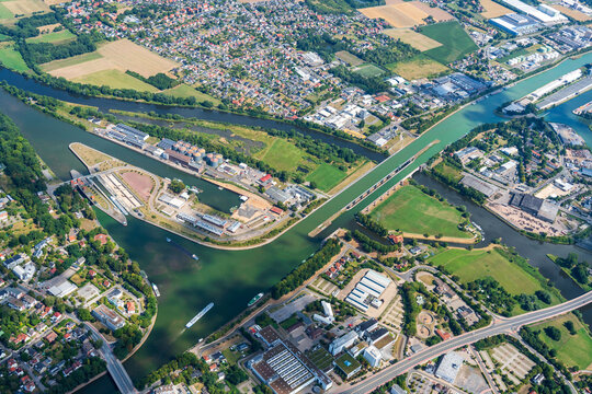Wasserstra&szlig;enkreuz Minden, Luftbild