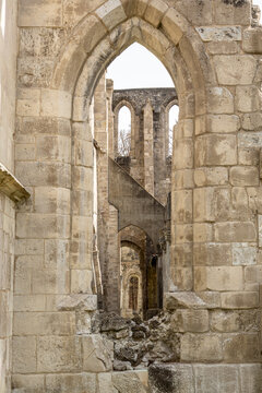 Kloster Walkenried im S&uuml;dharz, Mittelalterliche Steinruine mit gotischen Spitzbogenfenstern