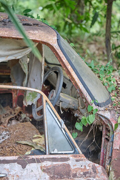 a very old car