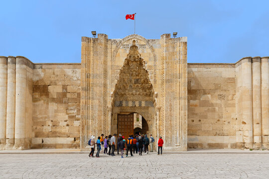 Turkey, Turkey, Anatolia, Central Anatolia, Province Aksaray, Sultanhani Kervansaray, Entrance portal