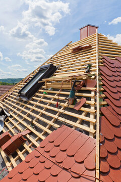 Germany, Baden-Wuerttemberg, Stuttgart, Construction of roof