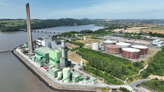 High-resolution drone flight over a modern electricity generating plant on the River Suir, County Wexford, highlighting Irish industrial infrastructure.
Industrial power station beside the River Suir