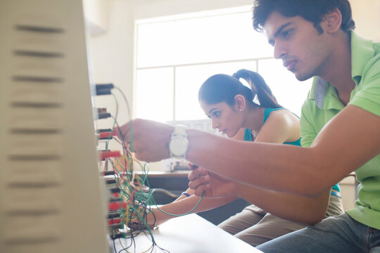 College students in physics lab