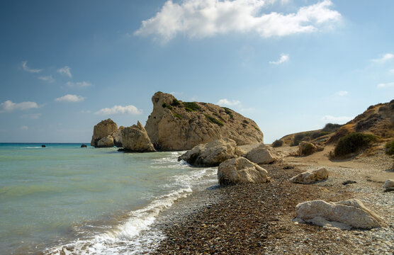 Aphrodite&rsquo;s Rock Cyprus &ndash; Petra tou Romiou on the Mediterranean Coastline