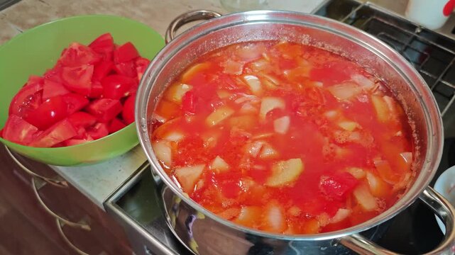 How to prepare homemade lecho for winter preservation at home